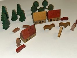 Antikes mini Dörfli aus Holz
