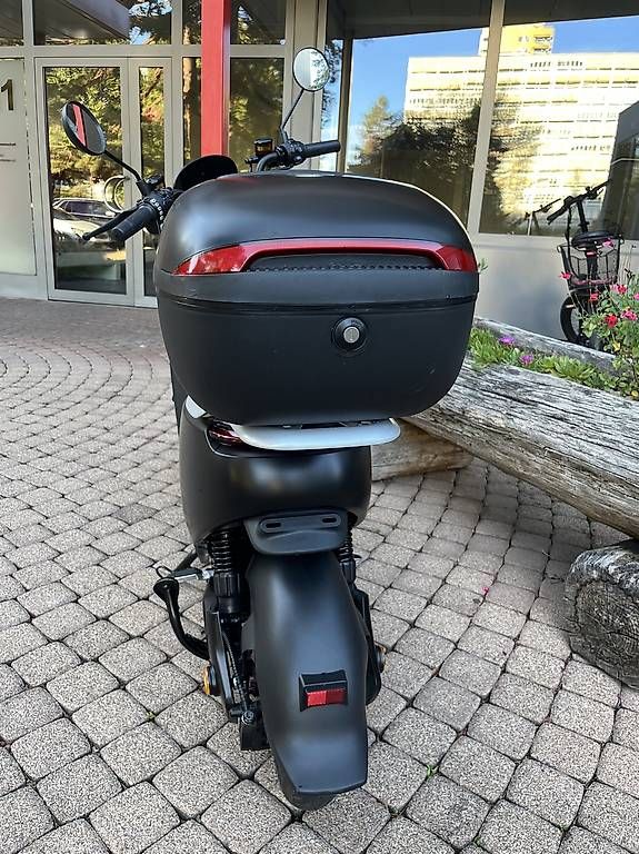 Scooter: ZILLA Loki E-Roller - nur 343 km - neuwertig! – Usato da Birsfelden venduto da tcu_wdk2 2