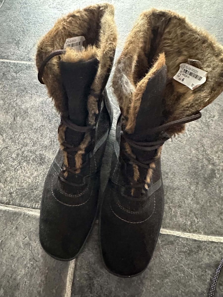 Ara Chaussures femmes: ARA Stiefel gr 39 – D'occasion à Gutenswil par Bregenzer8610 1