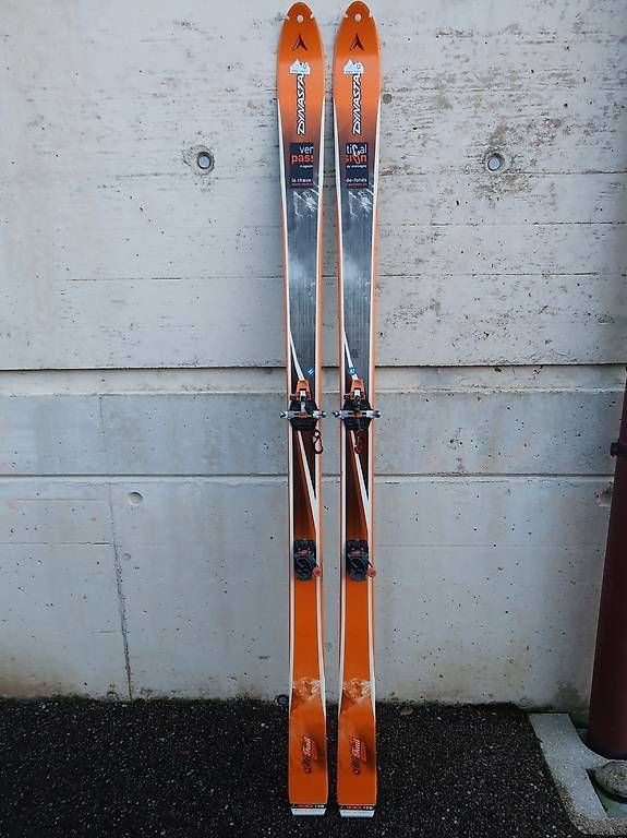 Sci: Ski Rando peau-de-phoque Dynastar 178cm – Usato da La Chaux-de-Fonds venduto da Criste