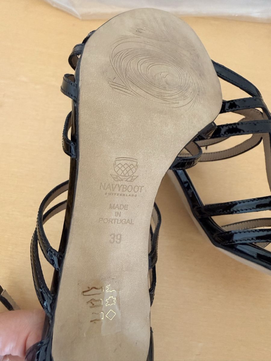 Navyboot Scarpe da donna: Schuh von Navyboot, Größe 39  – Usato da Worb venduto da Soben 2