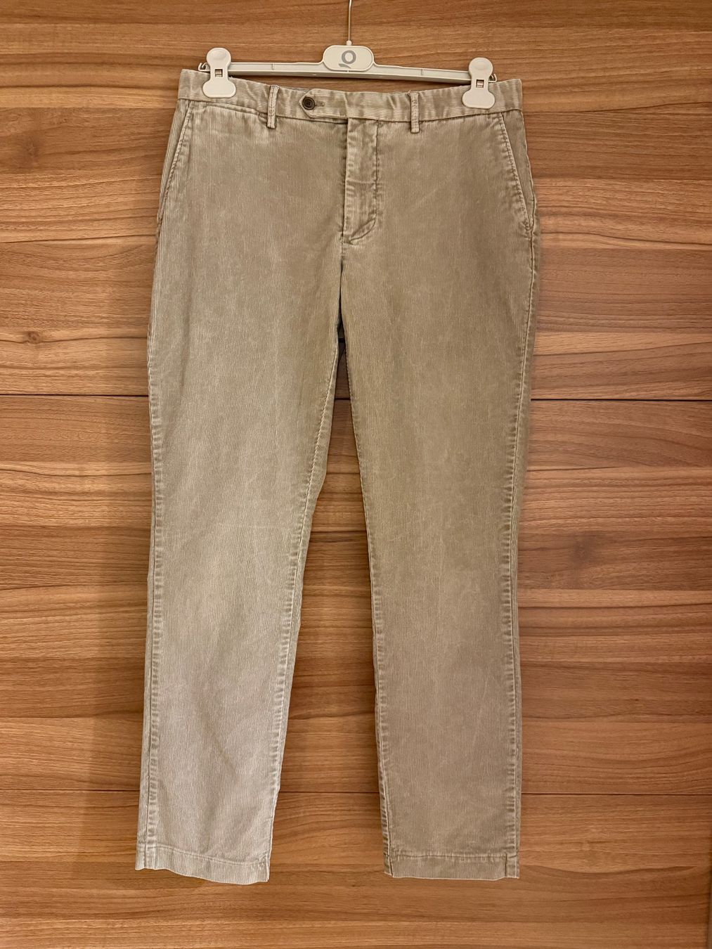 Hackett Pantaloni: Hackett London Cordhose sand Gr. 31 – Usato da Wabern venduto da fengshui63