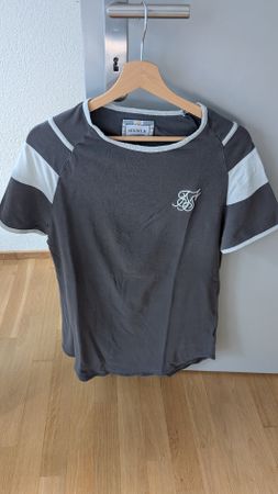 Siksilk T-Shirt, Grösse M, Graues Shirt für den Sommer