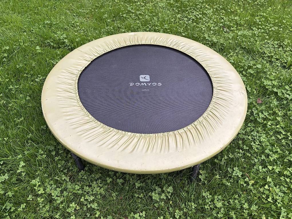 Decathlon Trampolini: Trampolin – Usato da Ebikon venduto da bookworm79
