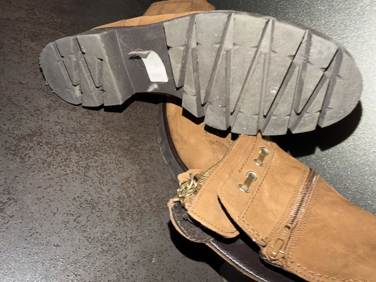 Gabor Scarpe da donna: Leder Stiefeletten GABOR 42  – Nuovo (secondo la descrizione) da Dornach venduto da samuti 3