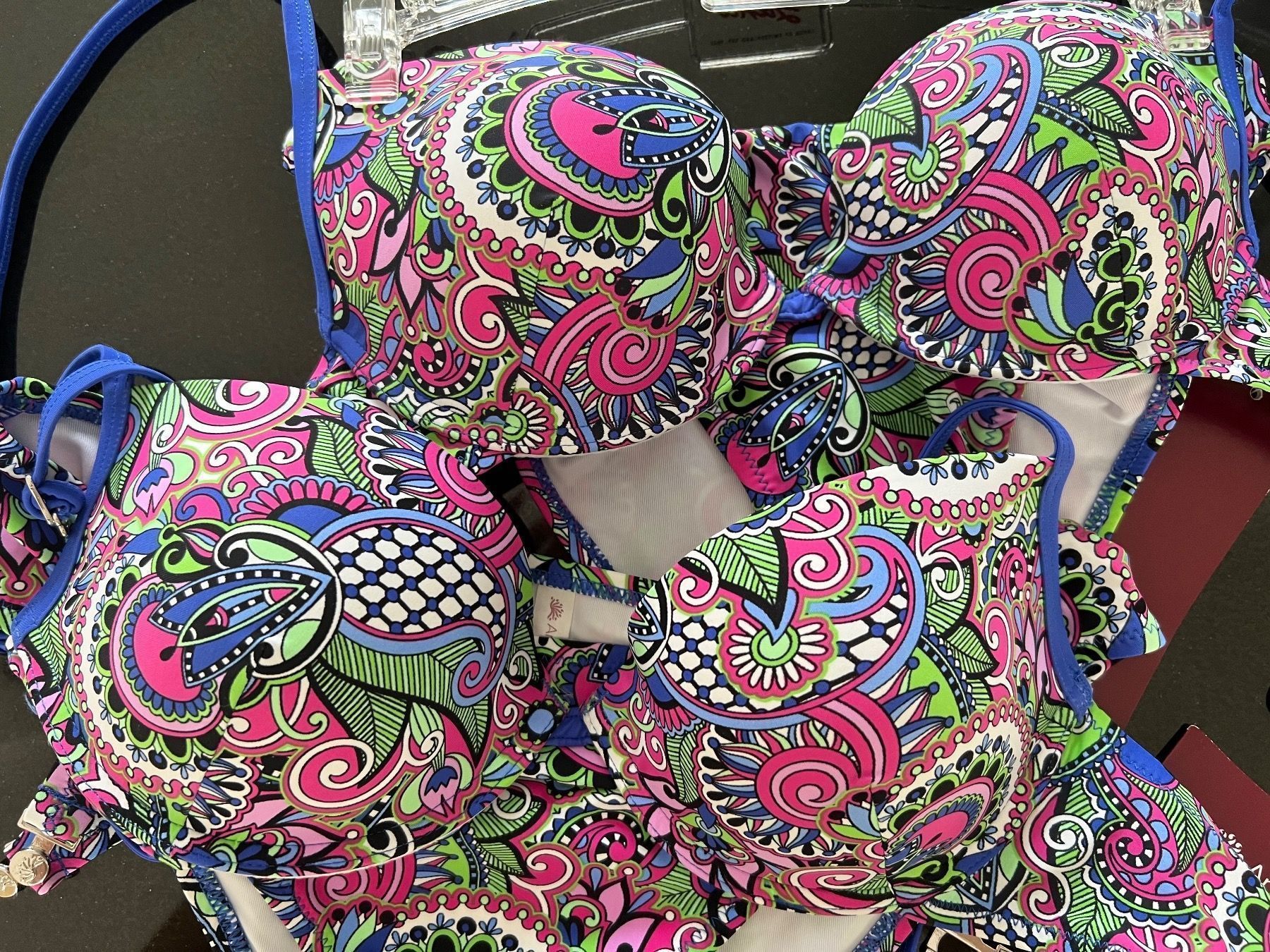 Badekleider & Bikinis: Bikini Anabel Arto, neue M, L – Neu und originalverpackt aus Zumikon von DamenFashionShop