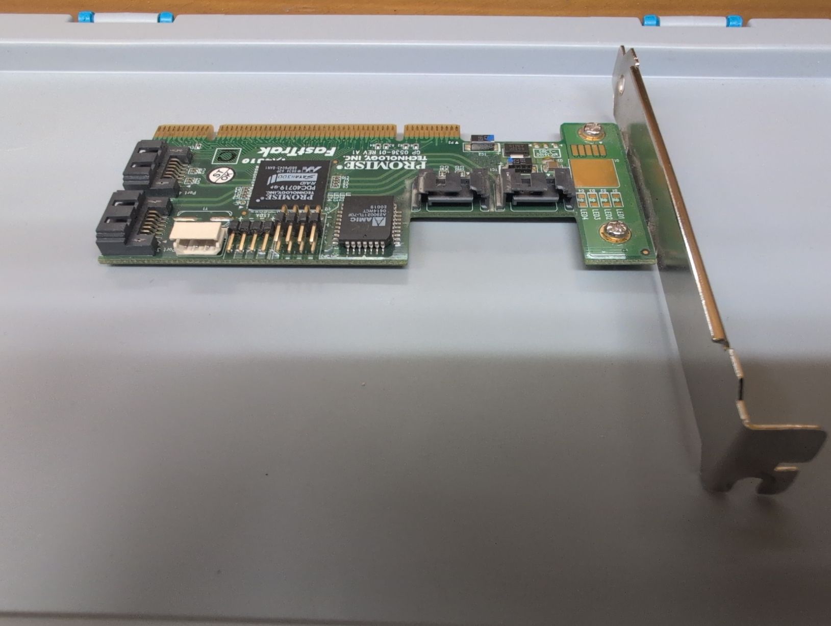 Server: Promise FastTrak SATA Controller PCI Karte gebraucht – Gebraucht aus Malters von Ruemlibart 2
