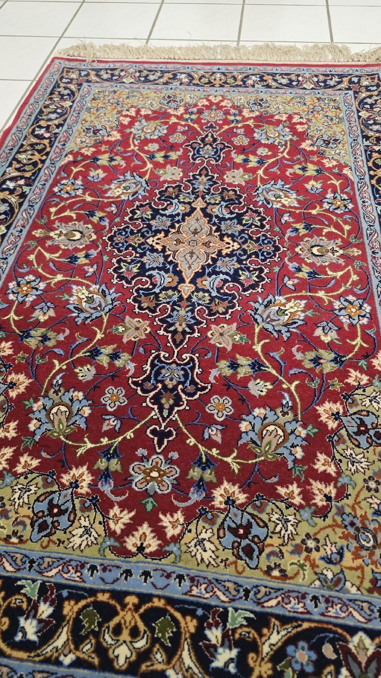 Tappeti: Isfahan Teppich – Usato da Chur venduto da Valee_CH