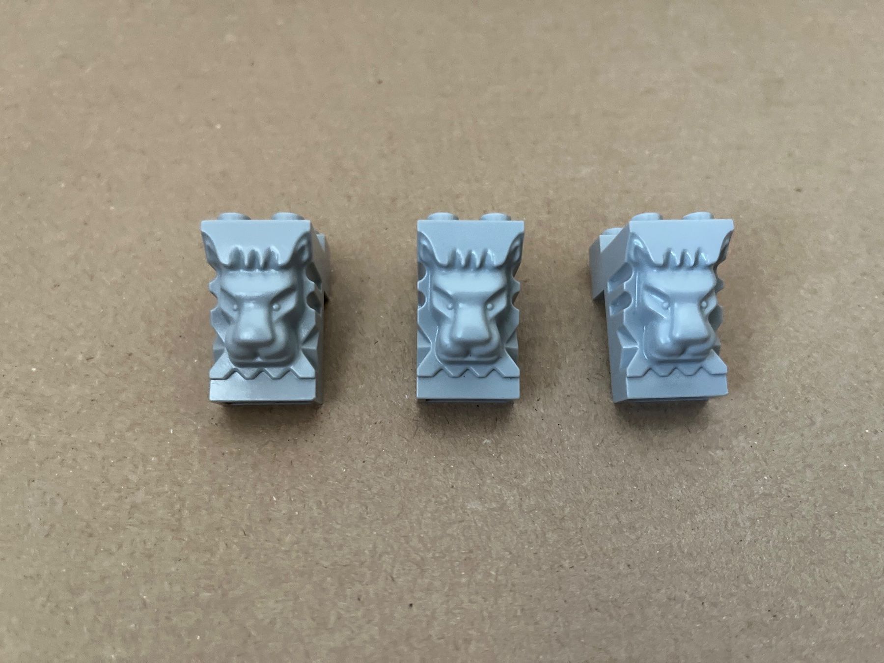 Lego Giocattoli: Lego 3x Stein Löwe Löwenkopf grau – Usato da Ostermundigen venduto da bibi511