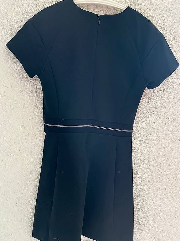 Vestiti & Gonne: Robe Calvin Klein 14 ans – Usato da Geneveys-Coffrane venduto da gg_r2xd 1
