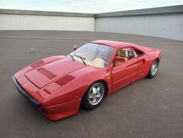 Ferrari 288 GTO - 1/18 - Bburago