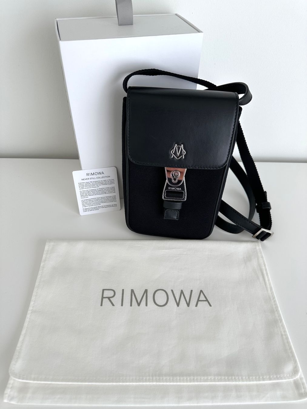 Taschen: Rimowa Never Still Phone Bag – Neu (gemäss Beschreibung) aus Oetwil an der Limmat von tommyb1982 1
