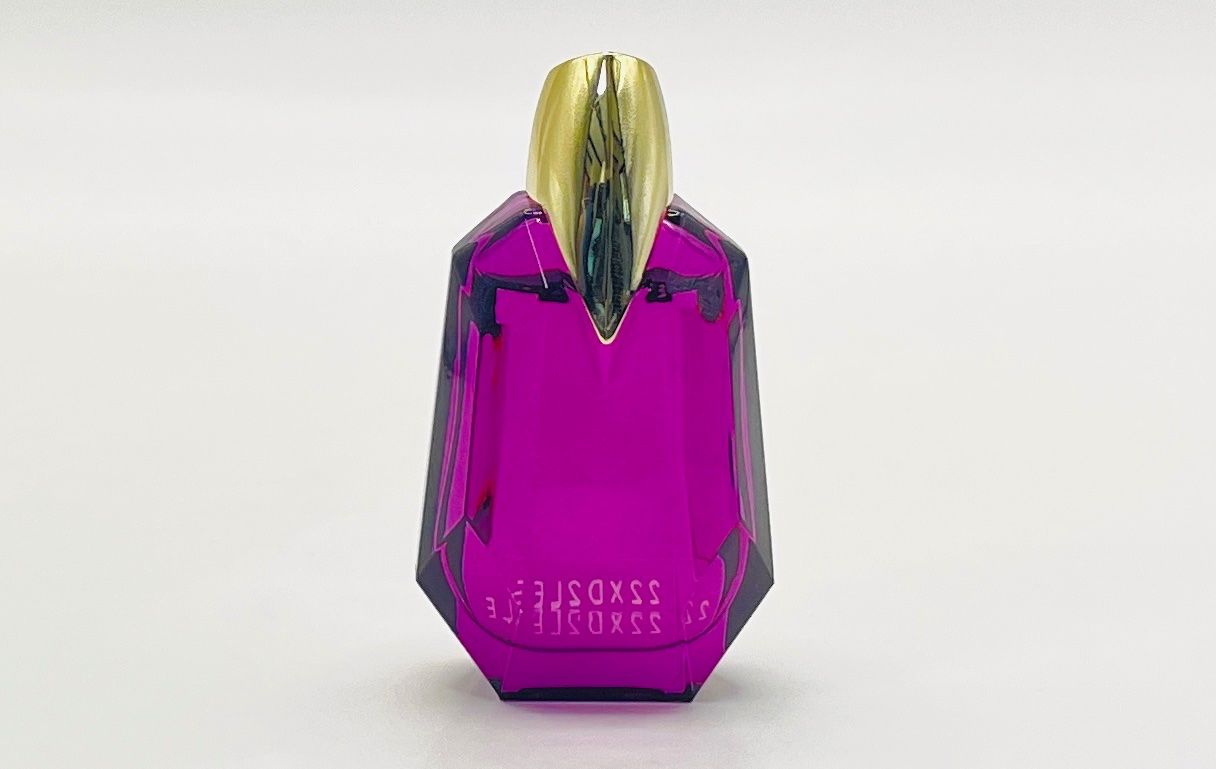 Mugler Parfum & Eau de Toilette: Miniature Thierry Mugler Alien Hypersense Eau de Parfum 6 ml – Gebraucht aus Fully von  1