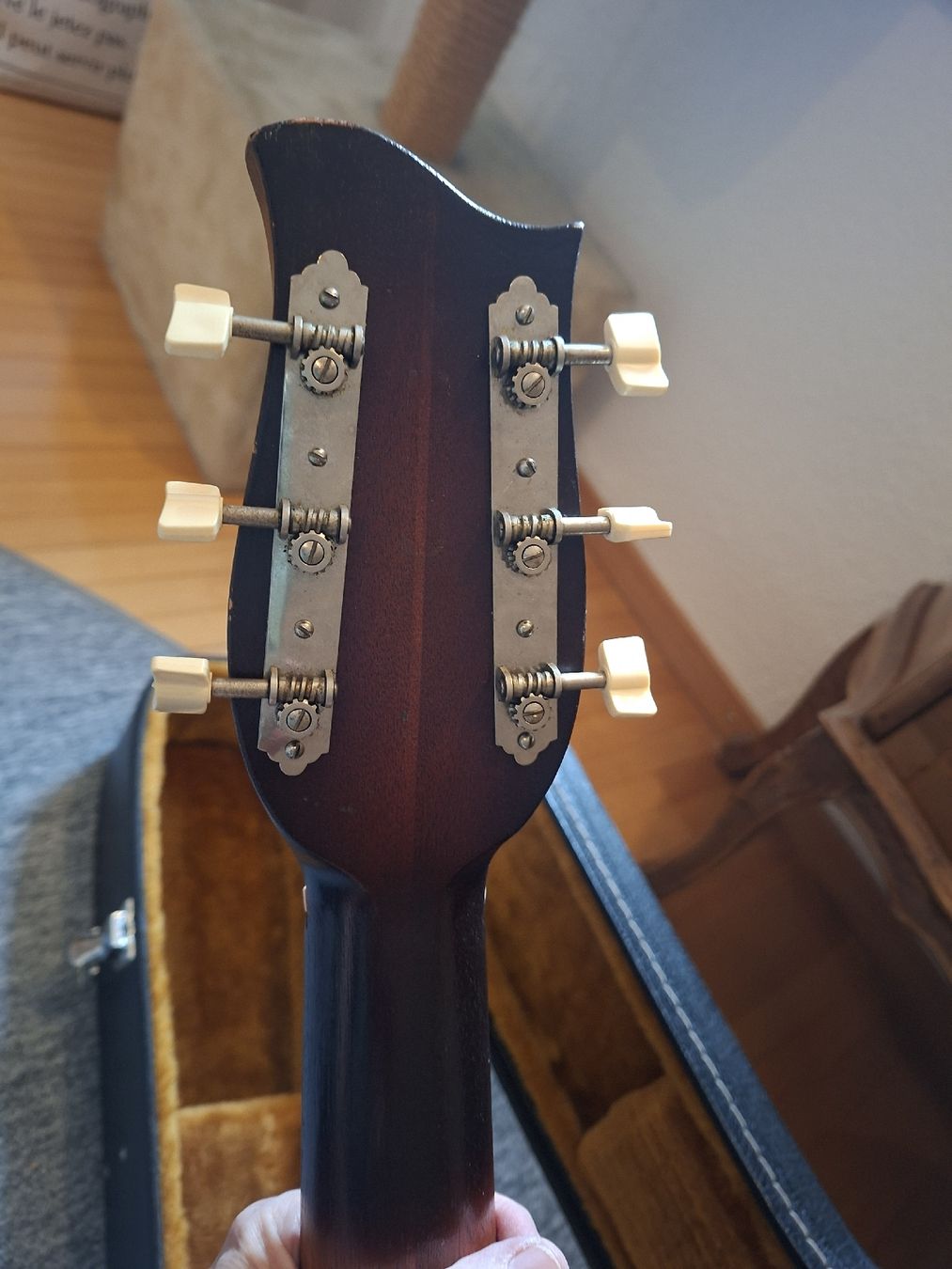Musikinstrumente: Parlor Gitarre Bjärton sunburst – Gebraucht aus Remetschwil von littleredboots 6