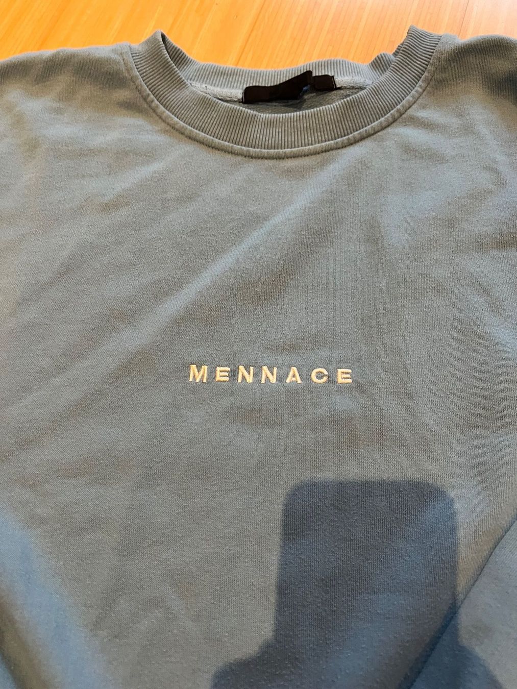 Maglioni & Felpe: Coole Menace Pullover in Hellblau, Grösse XL – Usato da subingen venduto da gibo11 2