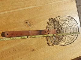 Vintage Küchenschöpfkelle / Siebkelle, gross, 10"