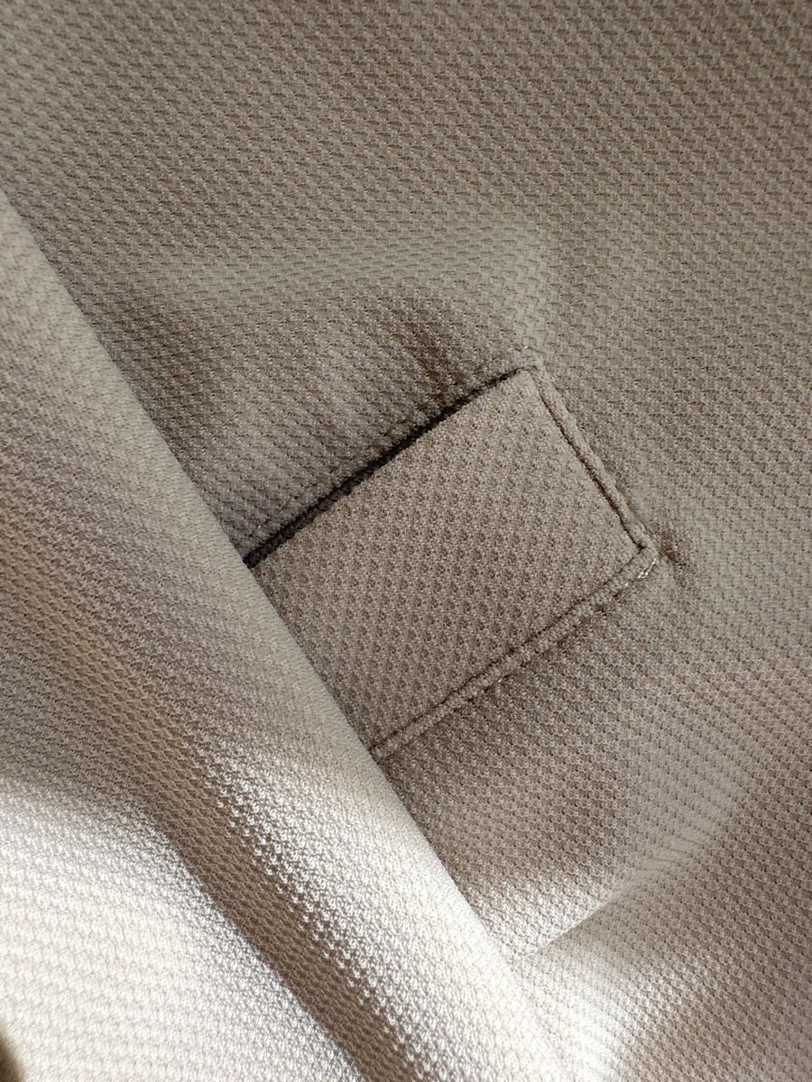 Nile Giacche: Leichte Jacke von Boutique Nile – Nuovo (secondo la descrizione) da Erlinsbach venduto da endryas 1