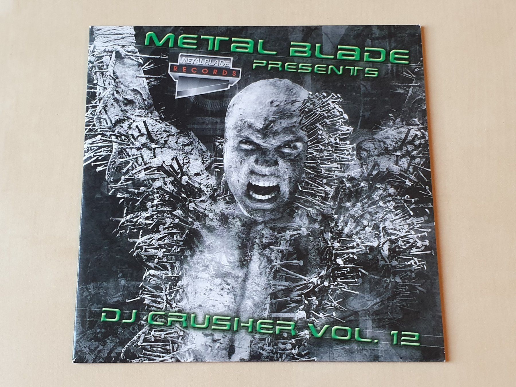 CD: Metal Blade pres DJ Crusher Vol.12 – Usato da Stansstad venduto da collectorsshop