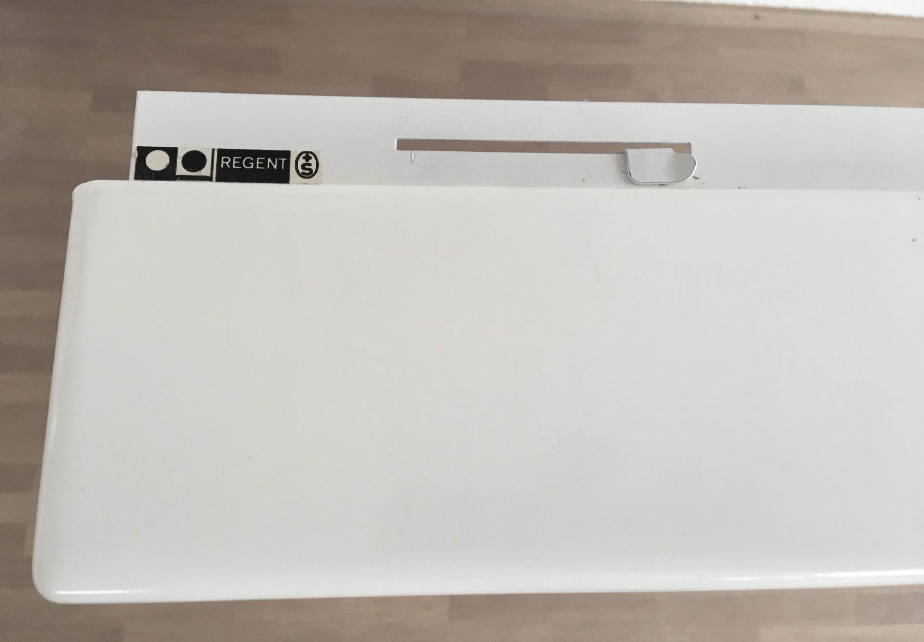Regent Kronleuchter & Deckenlampen: Regent, Wand- und Deckenleuchte – Gebraucht aus Olten von Macfewer 4