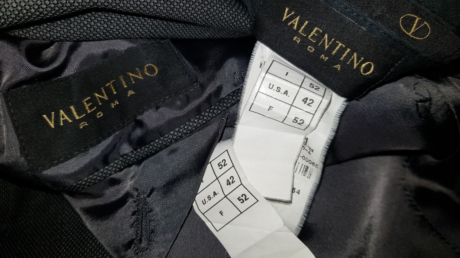 Valentino Anzüge: VALENTINO Costume / Anzug taille / Grosse 52 – Gebraucht aus Cossonay-ville von Super-Price-Quality 8