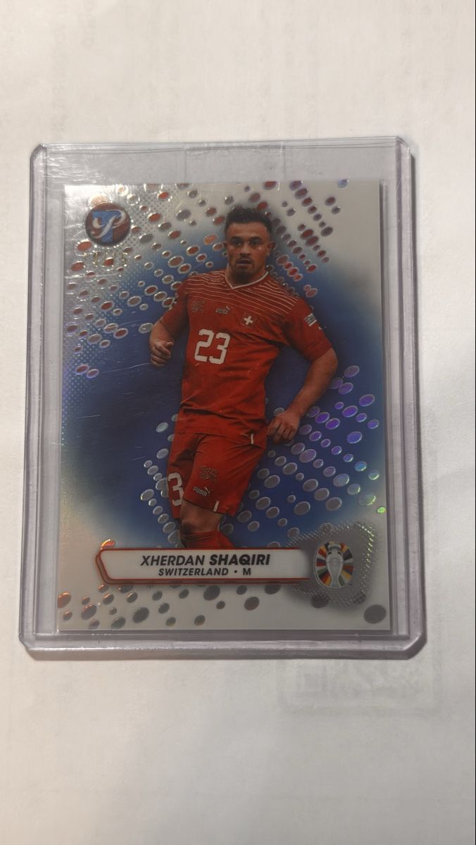 Topps Cartes à collectionner: 2024 Topps Pristine Xherdan Shaqiri /75 – Neuf (Voir description) à Baar par sp7ni