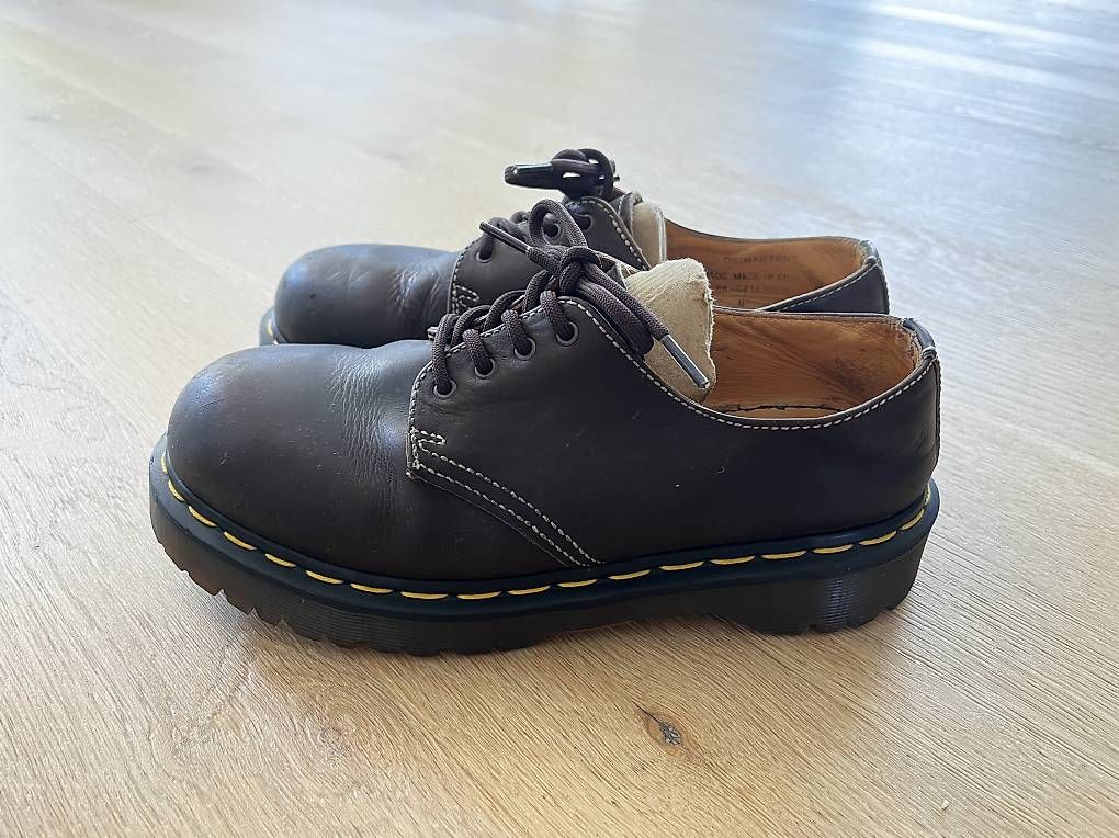 Dr. Martens Chaussures hommes: Dr. Martens  Low Top, Dark Brown – D'occasion à Männedorf par efarrell 2