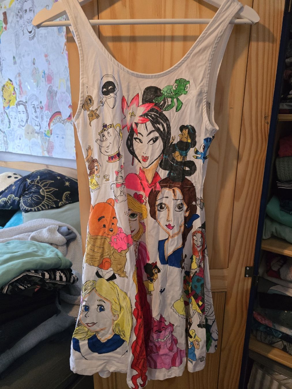 Kleider: Sommer Kleid mit Disney Figuren, Grösse M, Secondhand! – Gebraucht aus Wald zh von LilysZauberwelt 2