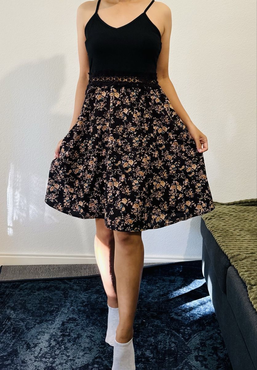 Vestiti: Casual dress – Nuovo (secondo la descrizione) da Confignon venduto da Second_Hand_Ch