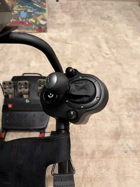 Logitech Console: Logitech G G923 mit Playseat Challenge – Usato da Zürich venduto da Affoltern5 4