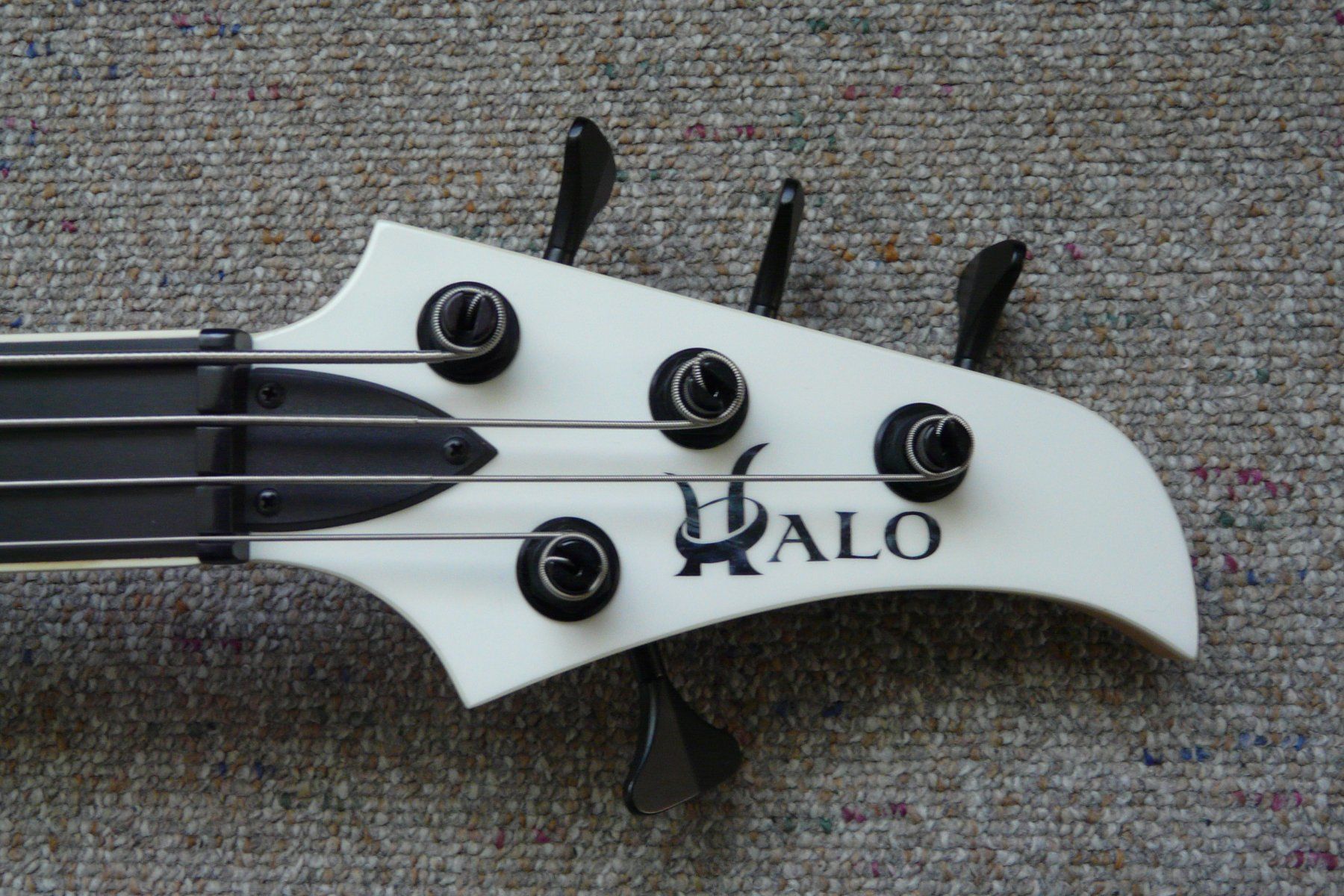 Strumenti musicali: Halo 'PT' Custom Shop Bass – Usato da Reinach AG venduto da cosmiceddie 2