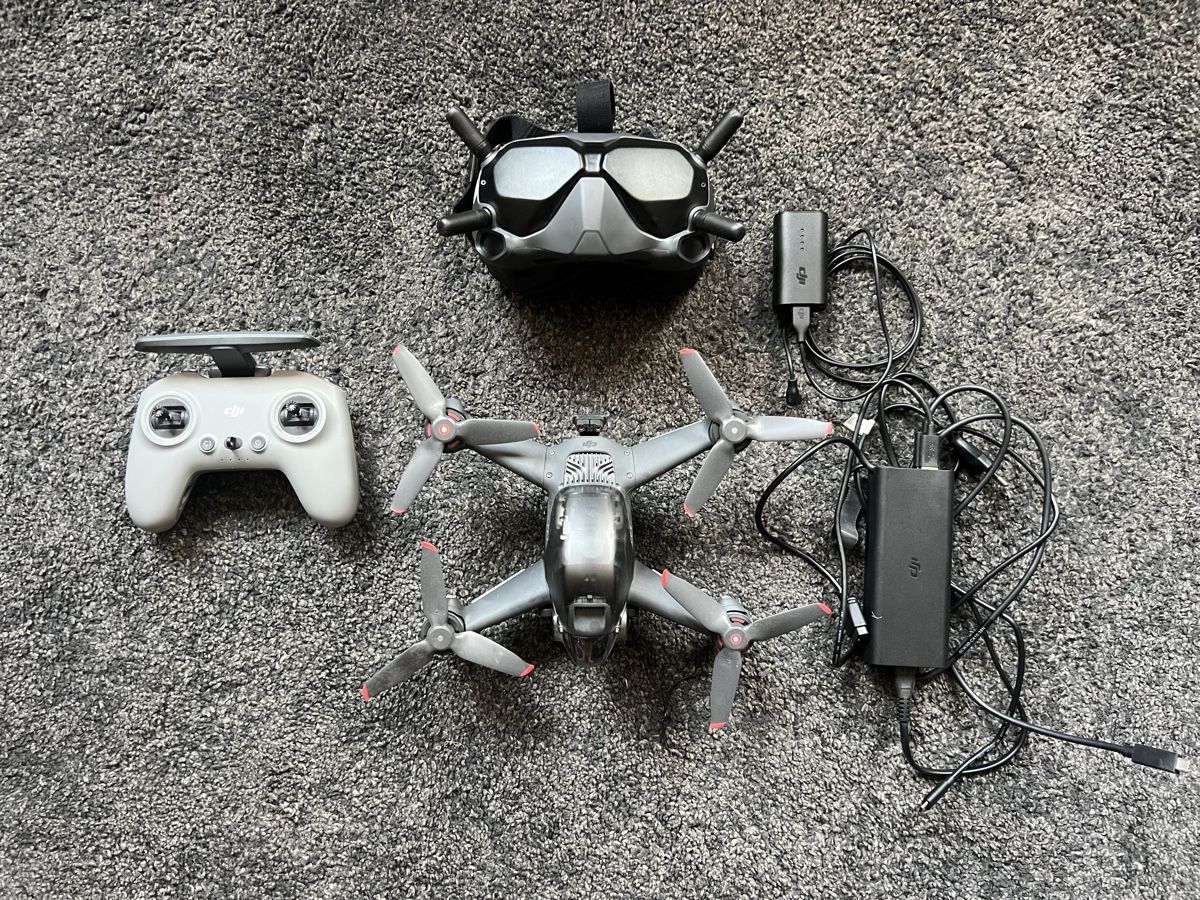DJI RC Modellbau: DJI FPV Drohne mit Zubehör – Gebraucht aus Meiringen von Josua.f