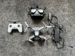 DJI FPV Drohne mit Zubehör