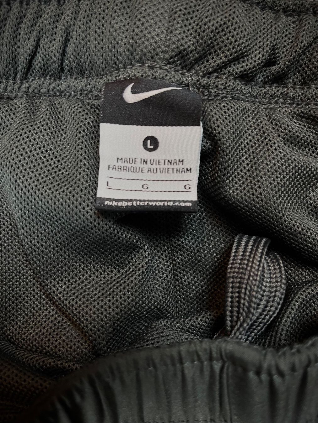 Nike Pantaloni: Nike Trainingshosen – Usato da Lindau venduto da KT_Vintage 3
