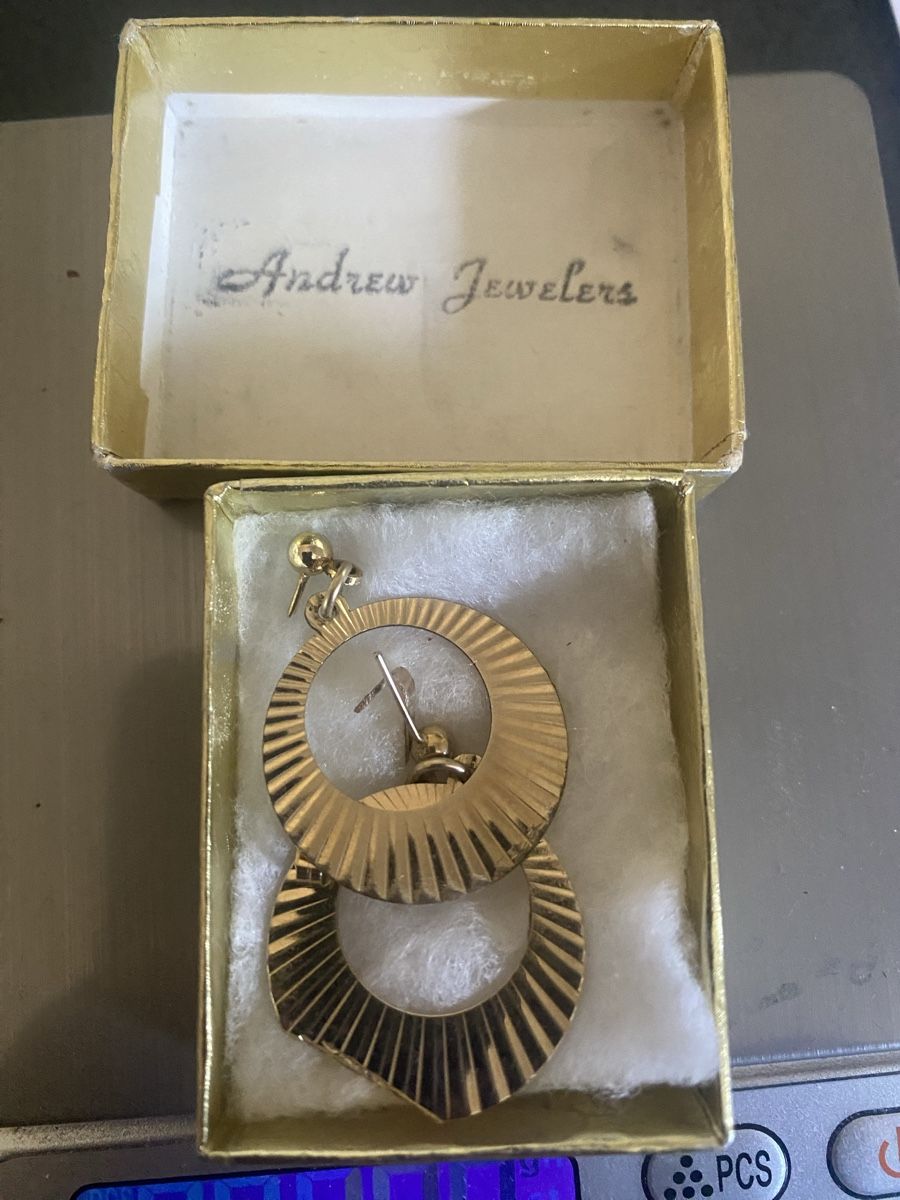 Boucles d'oreille: Gold Ohrringe 3.9 gr – Défectueux à Greifensee par kre_7c77