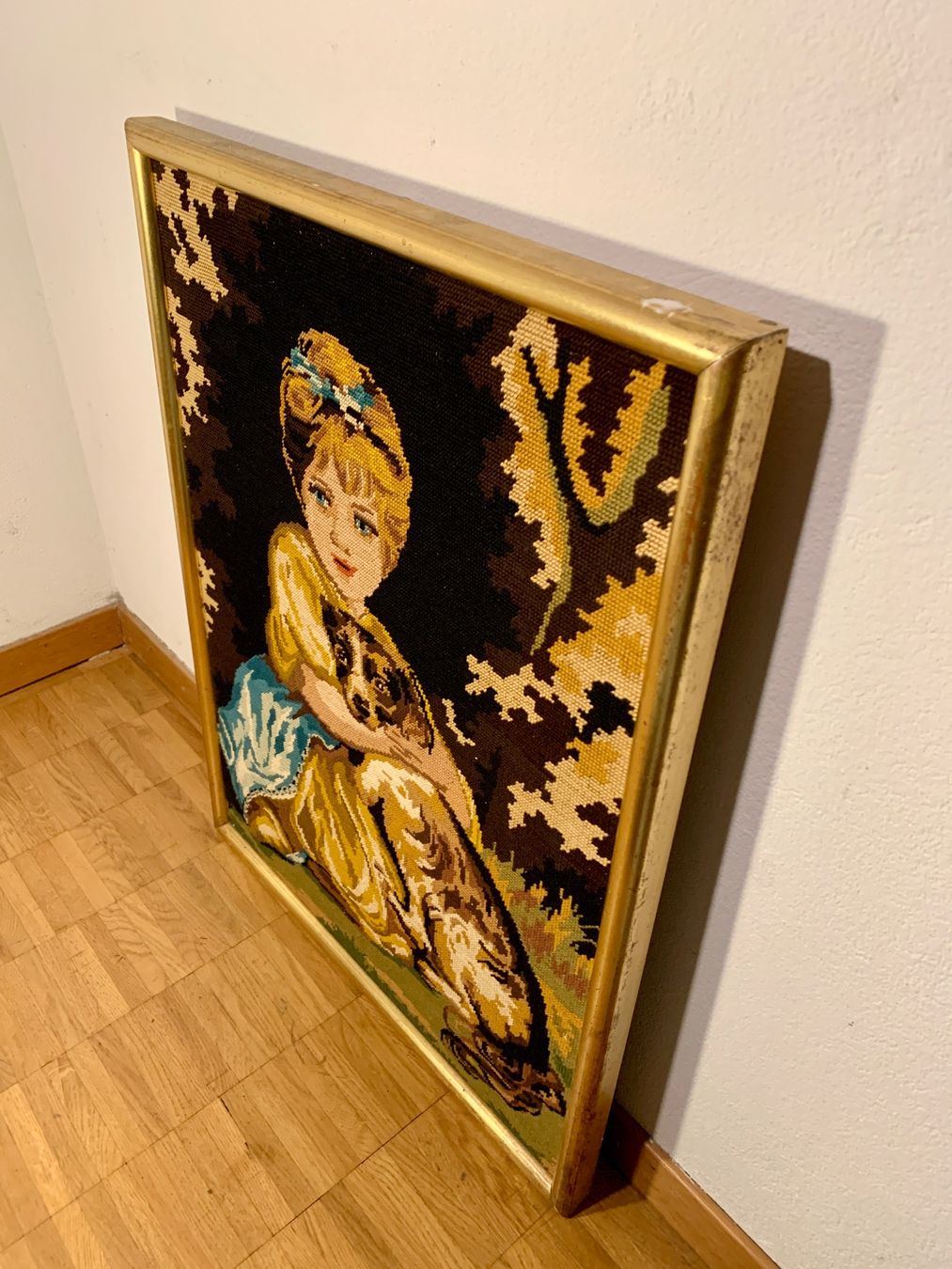 Dipinti: Gobelin Gemälde / Stickgemälde Mädchen mit Hund – Usato da Zürich venduto da Les_Zurichois 2