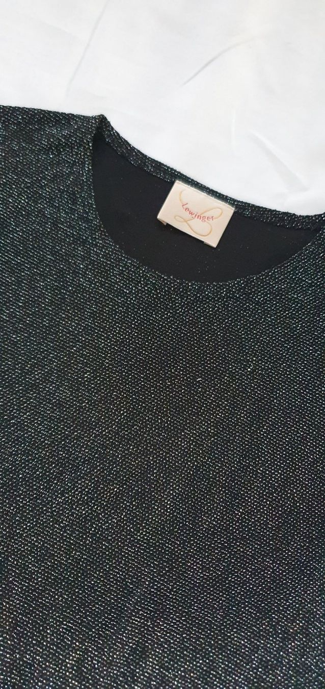 T-shirt: schwarz  / silber Shirt XS – Usato da Niederbuchsiten venduto da klengyel 1