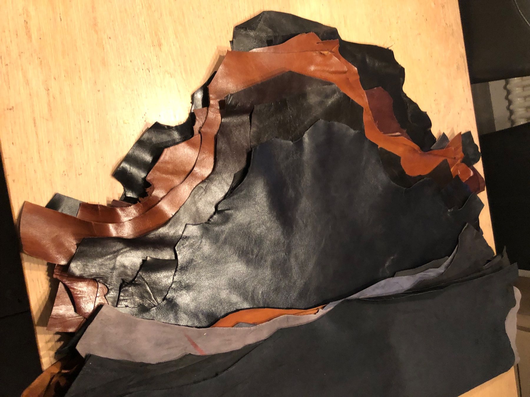 Tessuti: Leder Felle – Nuovo e nell'imballaggio originale da Obergösgen venduto da Camaro_zl1