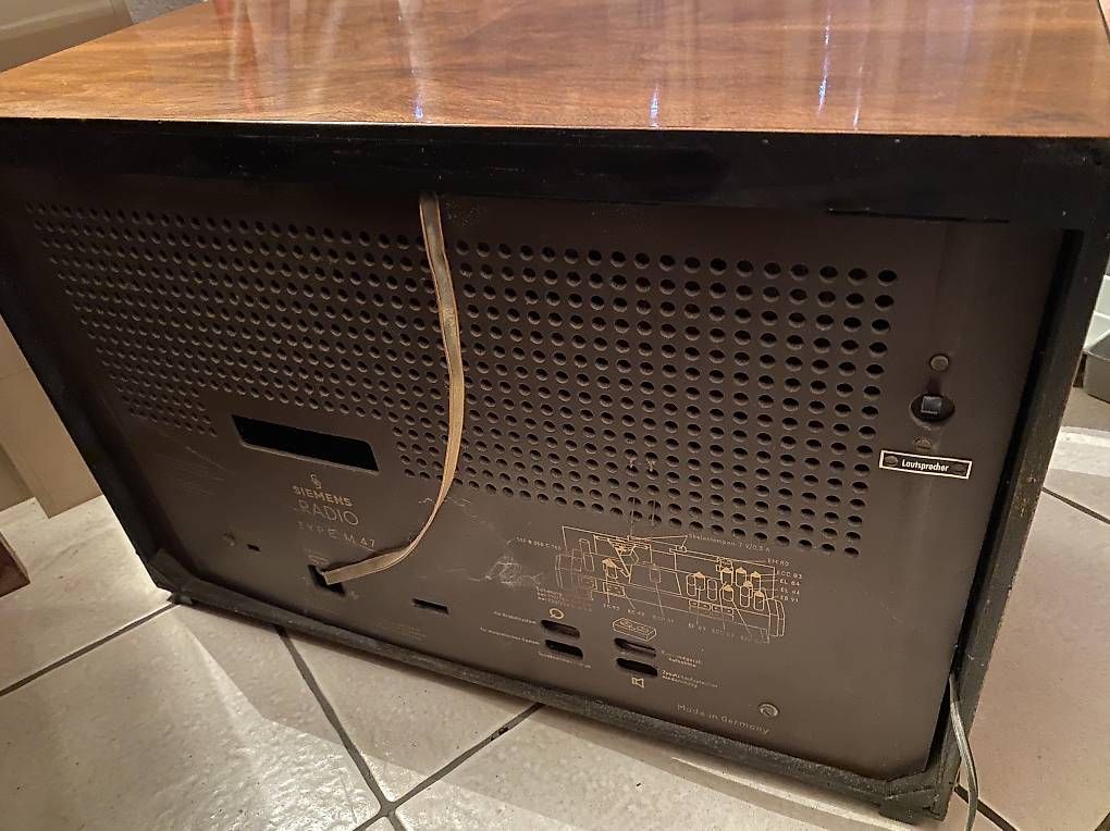 Radios: Röhrenradio Siemens Schatulle H42 mit UKW – D'occasion à Günsberg par Peso1 3
