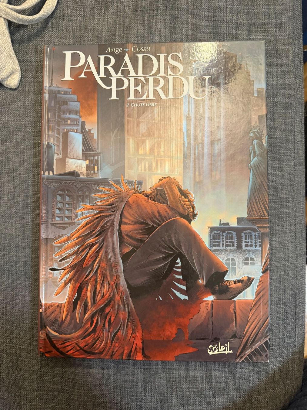 Comics: Paradis Perdu Psaume 2 Chute Libre état neuf – Gebraucht aus Fribourg von J334455