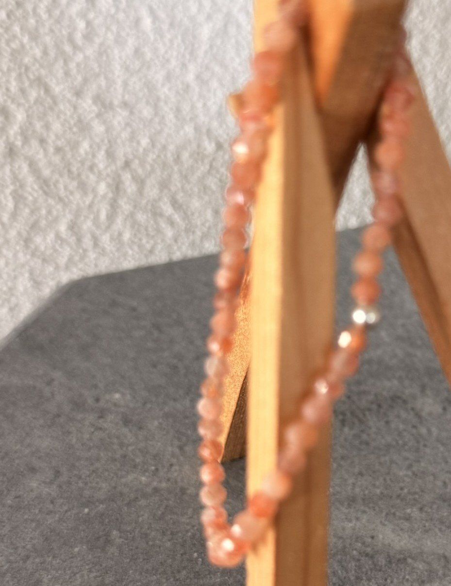 Bracciali & Braccialetti: Edelstein Armband aus Sonnenstein – Usato da Lommis venduto da manmarmi 1