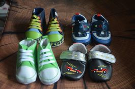 TAILLE 62 4 PAAR FINKLI - (XXXM)