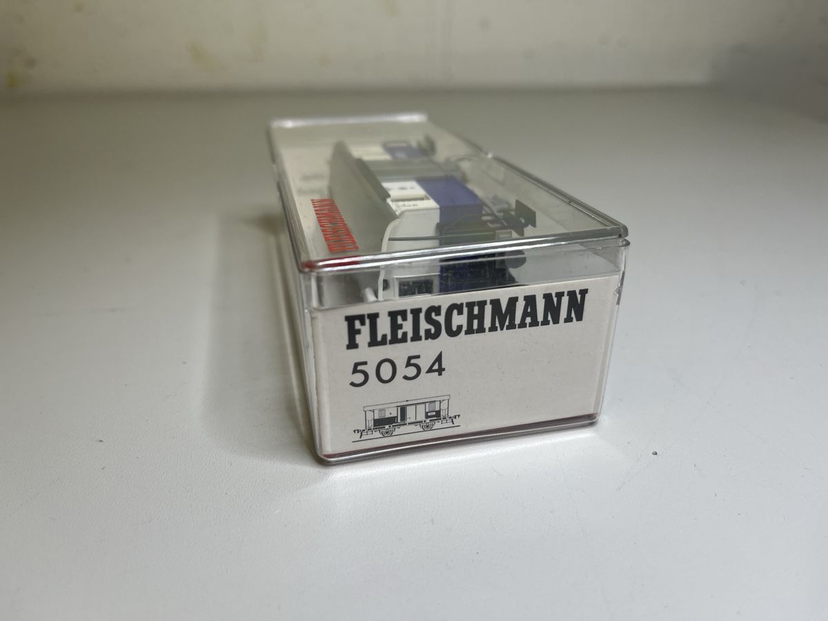 Fleischmann Modelleisenbahnen: Fleischmann Edelweiss Gepäckwagen – Neu (gemäss Beschreibung) aus Adlikon von Tonda01 5