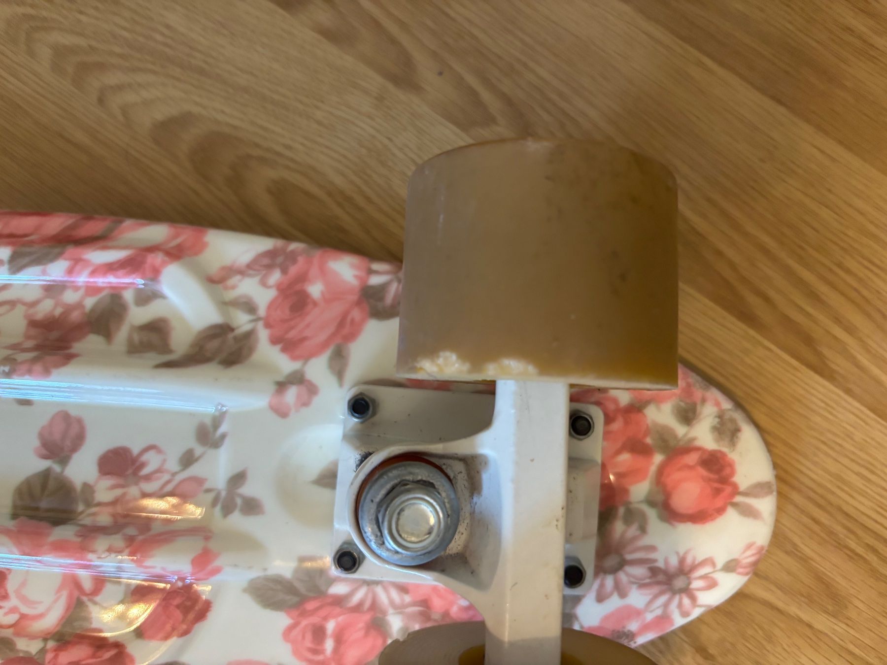 Skateboards: Pennyboard mit Blumenmuster – D'occasion à Zürich par cflower91 2