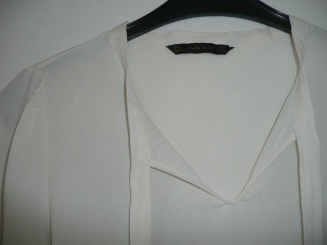 Zara Camicette: Bluse offwhite von ZARA – Usato da Baar venduto da negombo 3