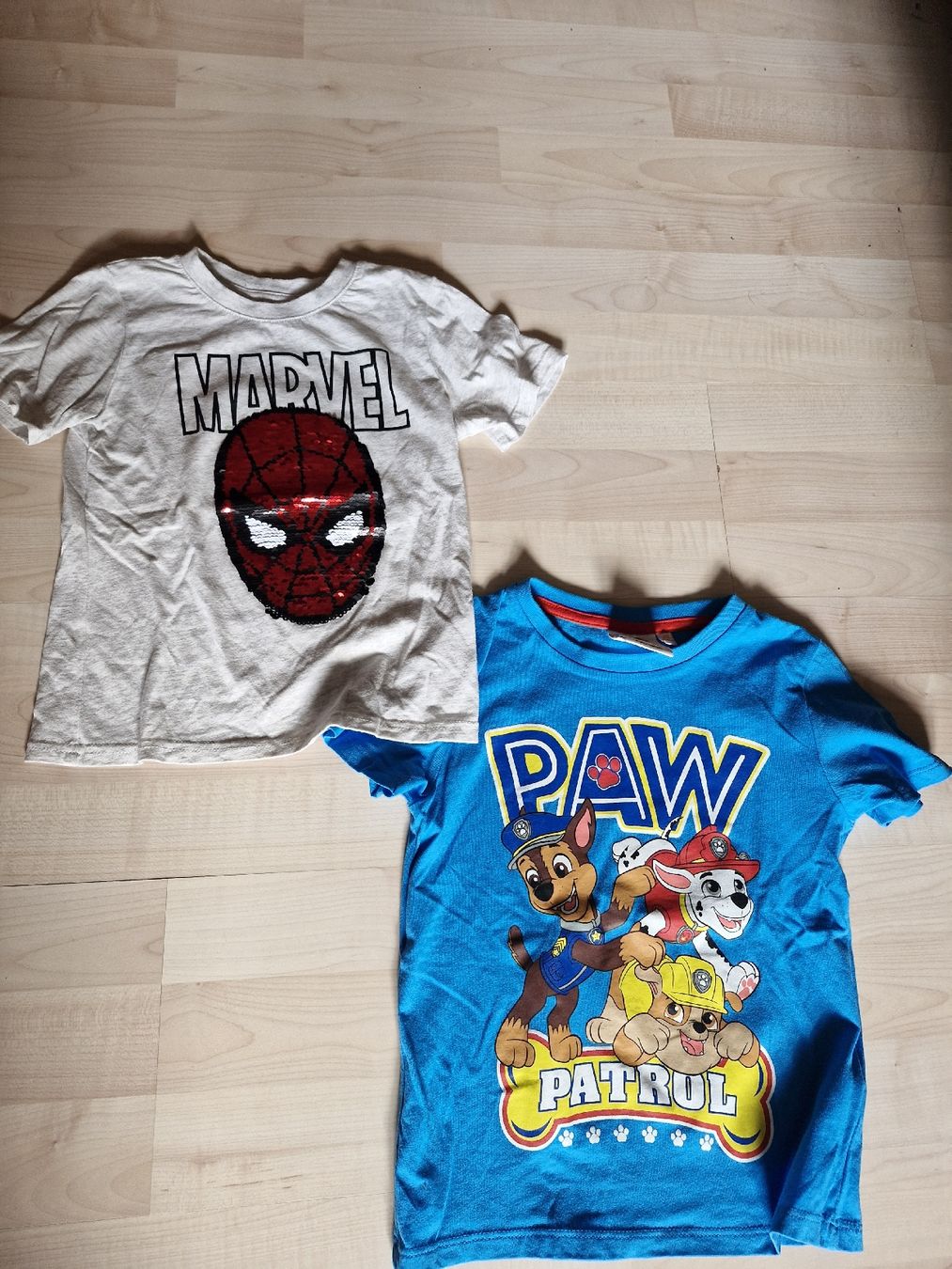 H&M Camicie, T-shirt & Polo: T-shirt Gr.104 – Usato da Disentis/Mustér venduto da epa_862v