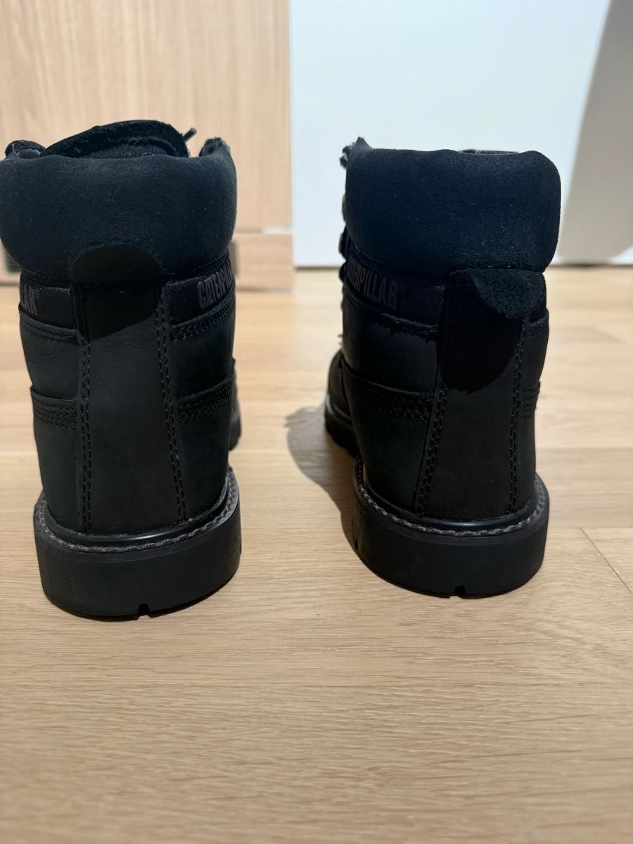 Caterpillar Scarpe da uomo: Dunkel blau-graue Stiefel CAT – Usato da Schlieren venduto da ana_ribeiro19 5
