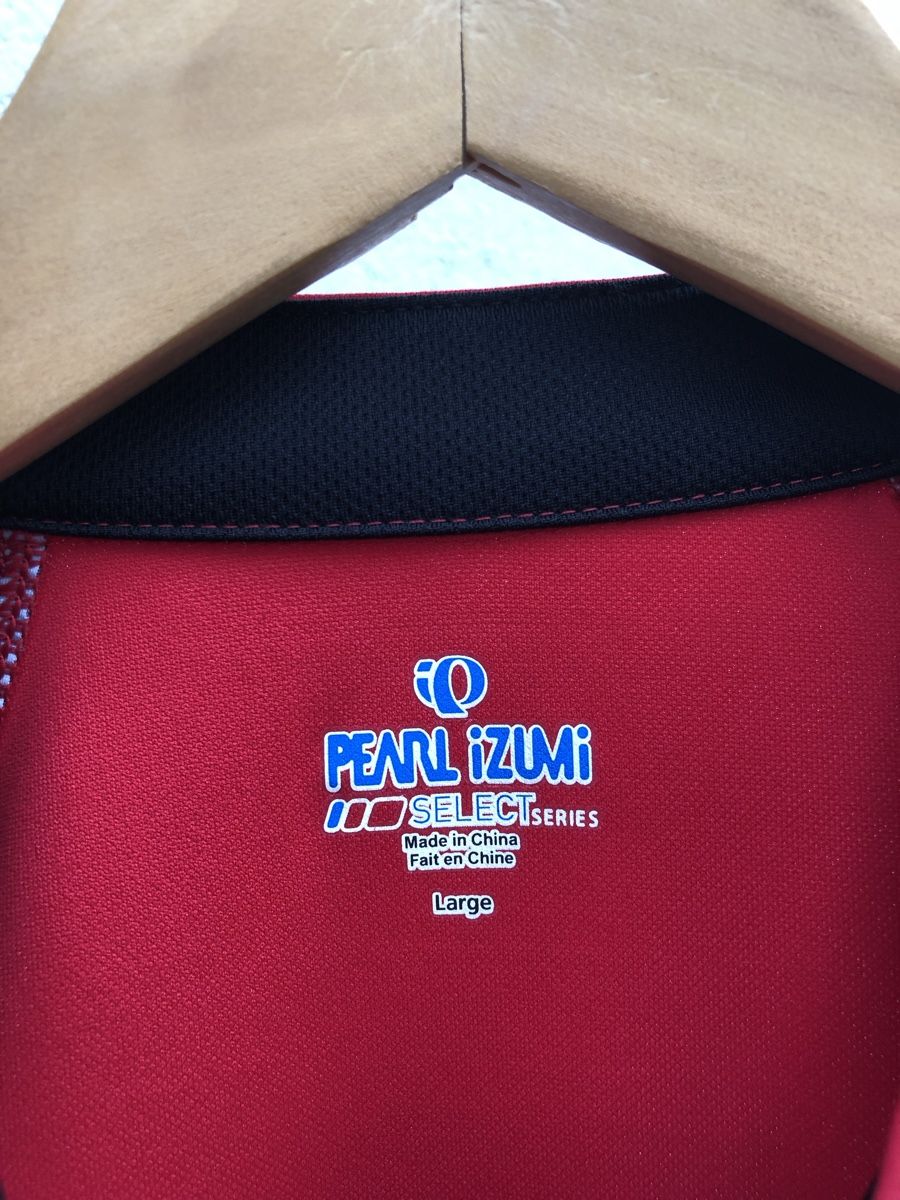 Pearl Izumi Canottiere & Pantaloni: Pearl Izumi Cycling Jersey – Usato da Fribourg venduto da ann_l9b7 4