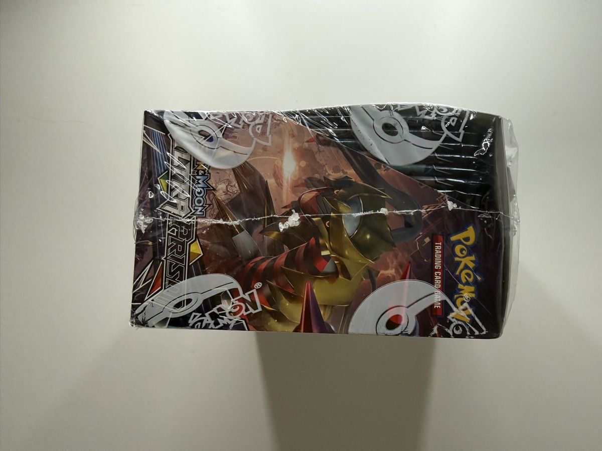 Pokémon Carte collezionabili: Ultra Prism Display SEALED – Usato da Chur venduto da Nandoran 2