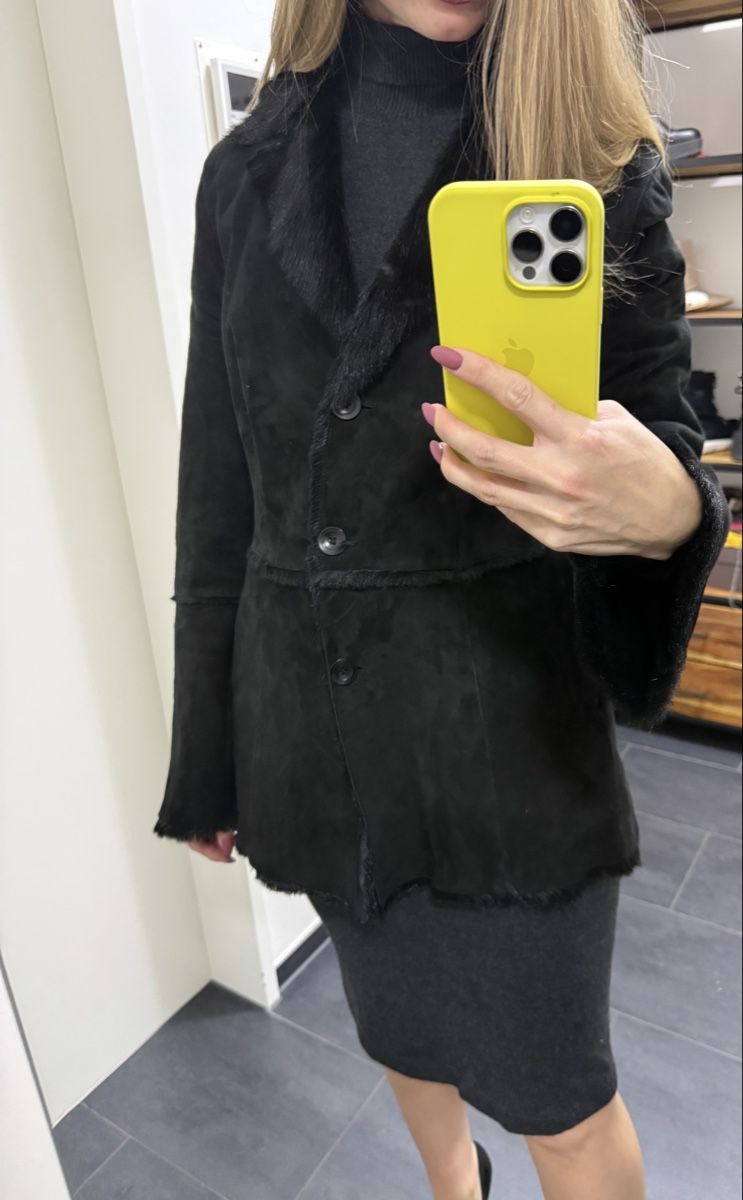 Jacken: Black suede jacket, S Italy – Neu (gemäss Beschreibung) aus Basel von dar_ch4051