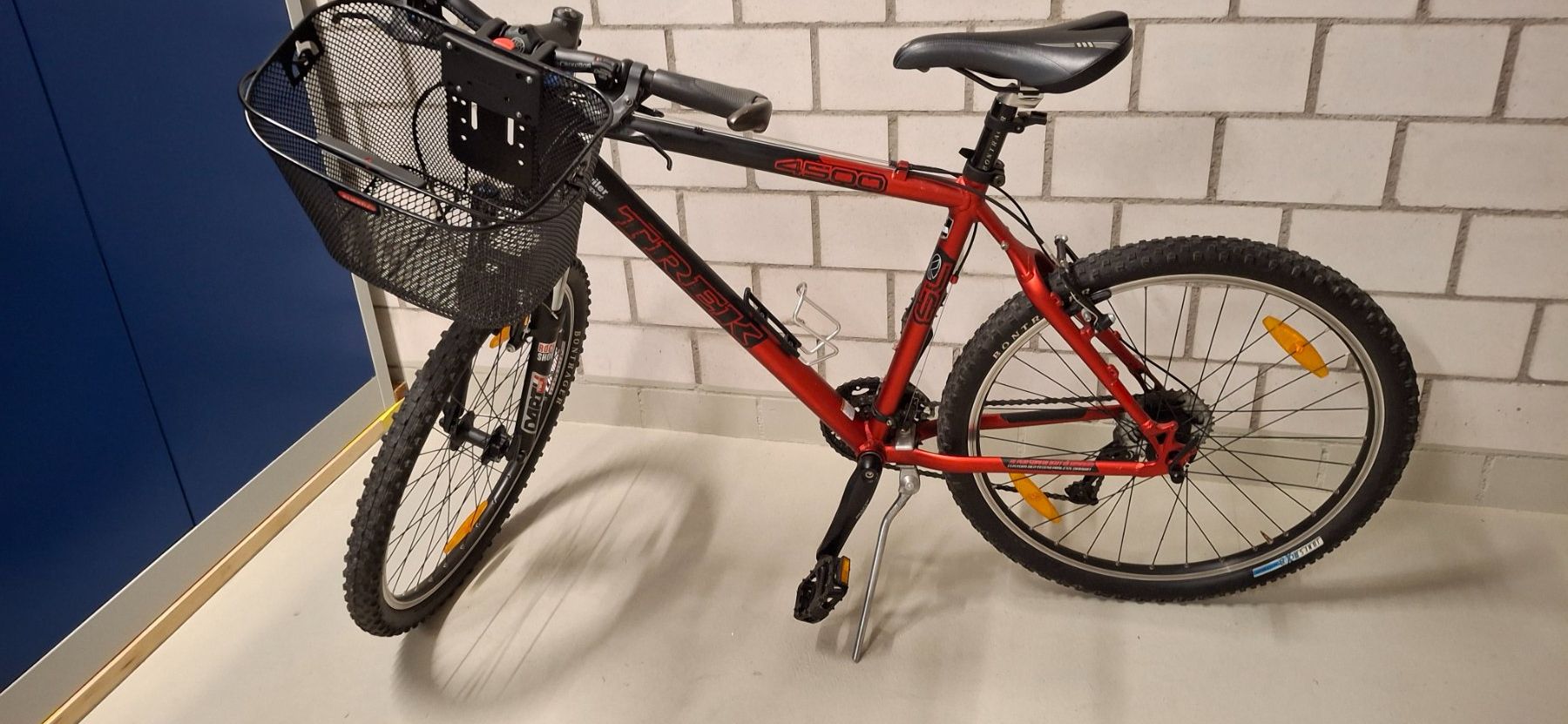 Trek Biciclette: Mountainbike Trek 4500, rot – Usato da Rütihof venduto da Teresa18 1